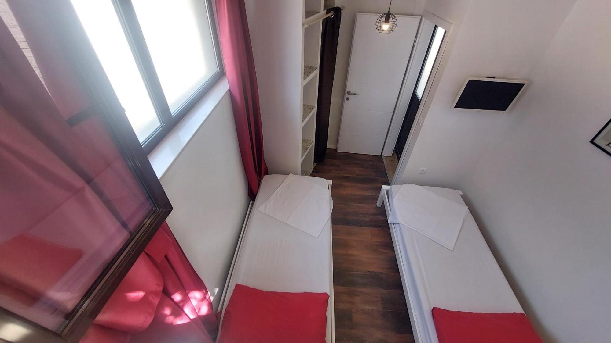 Apartment Jelsa 5703A Экстерьер фото